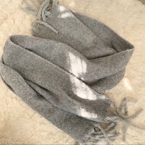 Urban Outfitters Oversized Fluffy Knit Scarf Soft
